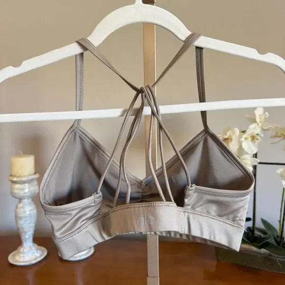 Alo Yoga Airlift Intrigue Bra Gravel Size S - Picture 3 of 8